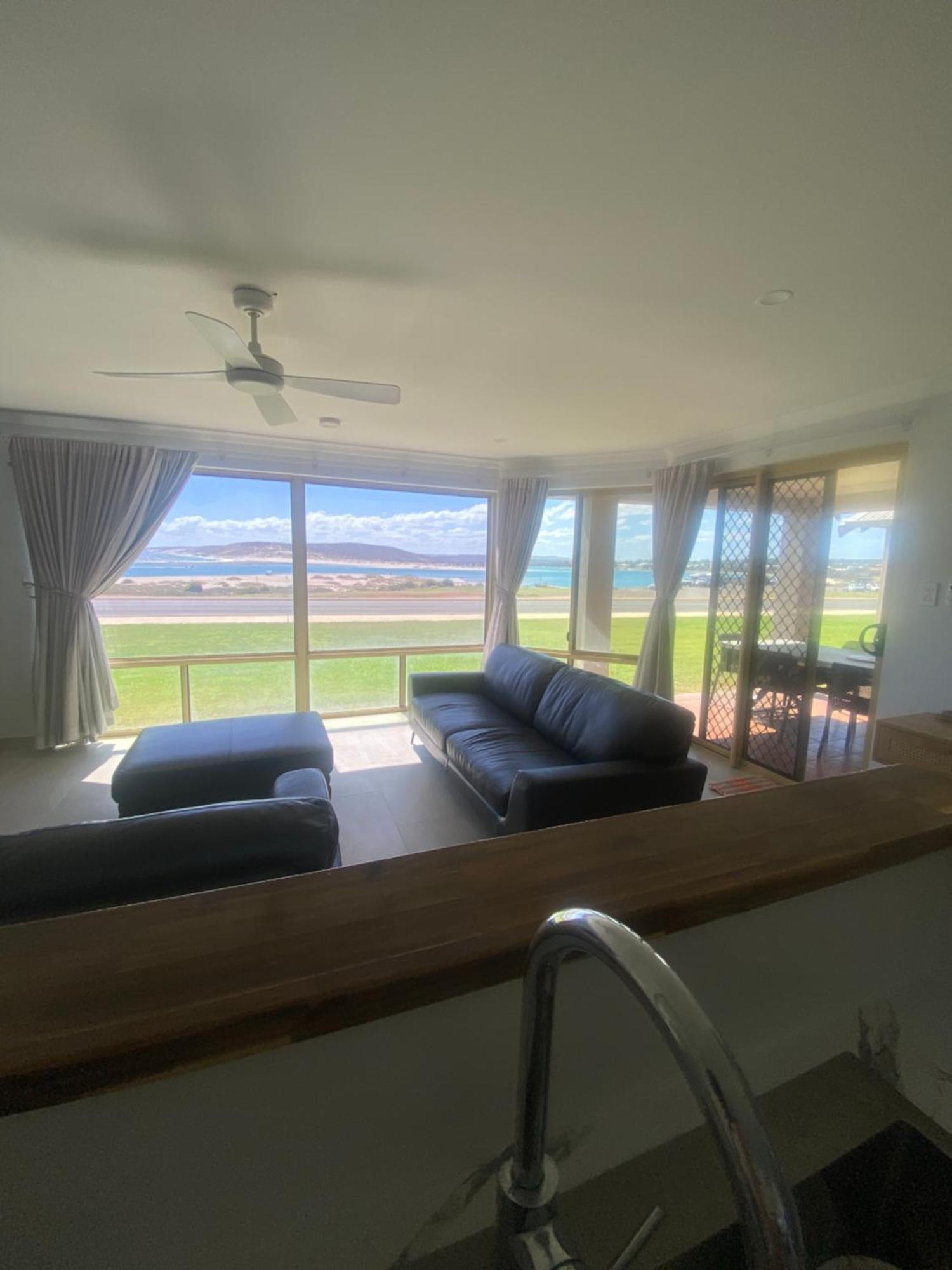 Pelican Shore Oceanfront Villa 6 Kalbarri Kültér fotó