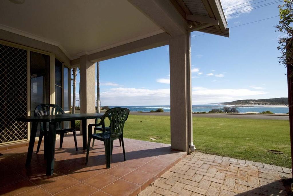 Pelican Shore Oceanfront Villa 6 Kalbarri Szoba fotó
